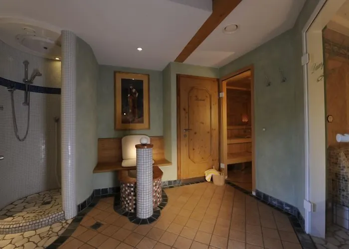 Post Hotel